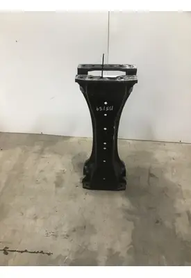 KENWORTH T680 724 Crossmembers