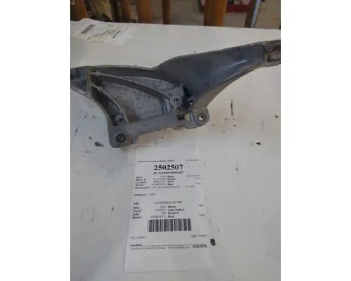 KENWORTH T680 AIR CLEANER BRACKET