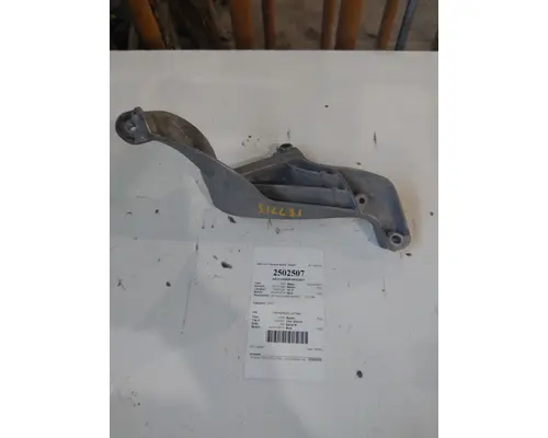 KENWORTH T680 AIR CLEANER BRACKET