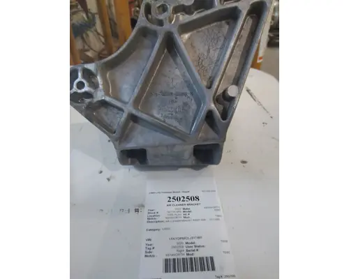 KENWORTH T680 AIR CLEANER BRACKET