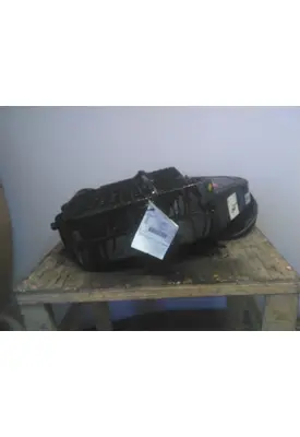 KENWORTH T680 AIR CLEANER