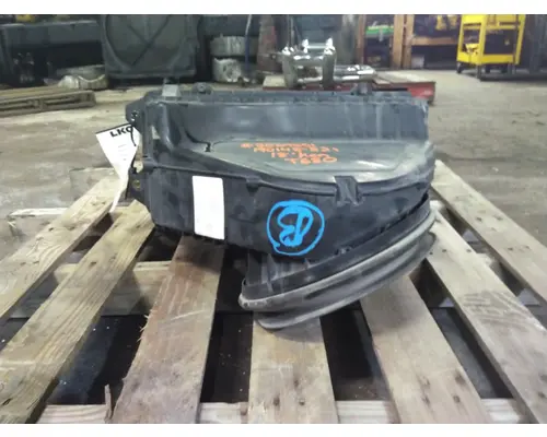 KENWORTH T680 AIR CLEANER