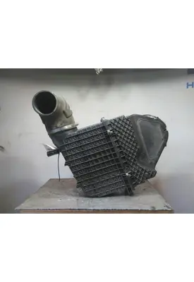 KENWORTH T680 AIR CLEANER