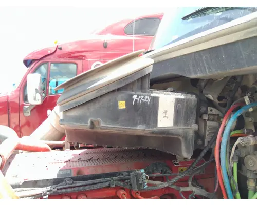 KENWORTH T680 AIR CLEANER