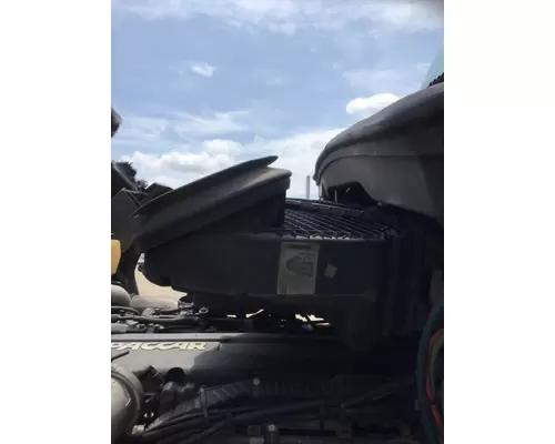 KENWORTH T680 AIR CLEANER