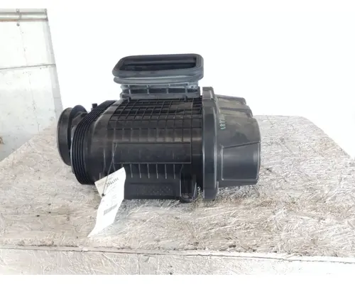 KENWORTH T680 AIR CLEANER
