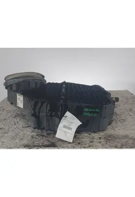 KENWORTH T680 AIR CLEANER