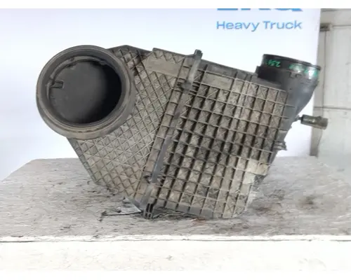 KENWORTH T680 AIR CLEANER