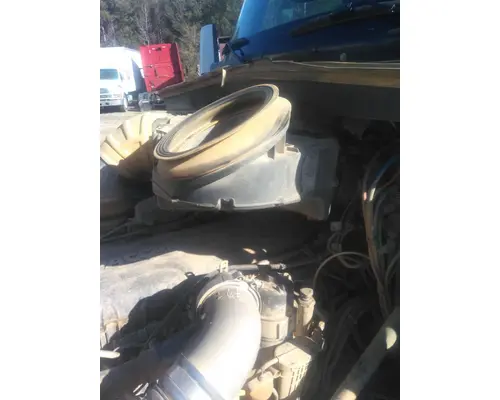 KENWORTH T680 AIR CLEANER