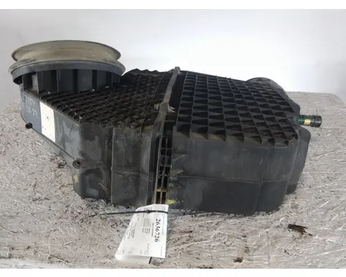 KENWORTH T680 AIR CLEANER