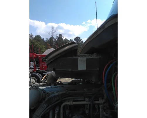KENWORTH T680 AIR CLEANER