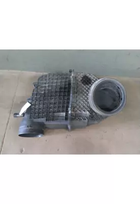 KENWORTH T680 AIR CLEANER