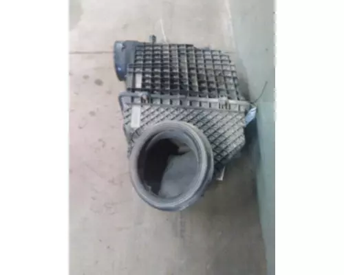 KENWORTH T680 AIR CLEANER