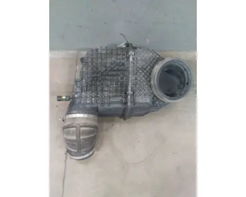 KENWORTH T680 AIR CLEANER