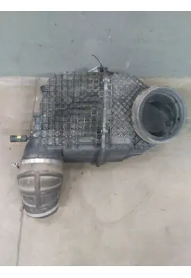 KENWORTH T680 AIR CLEANER