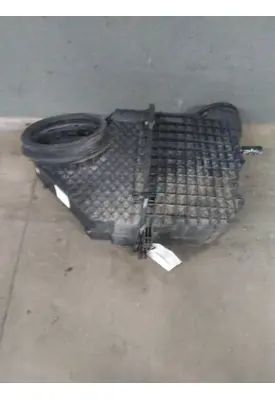 KENWORTH T680 AIR CLEANER