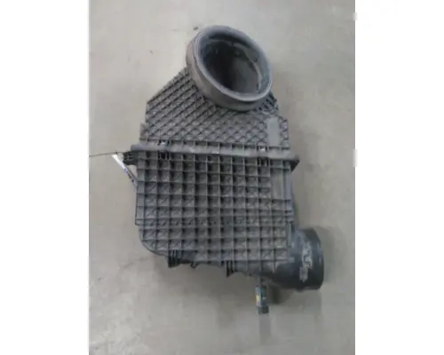 KENWORTH T680 AIR CLEANER