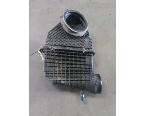KENWORTH T680 AIR CLEANER