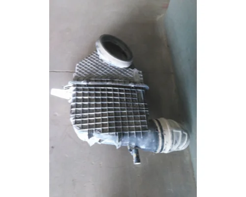 KENWORTH T680 AIR CLEANER