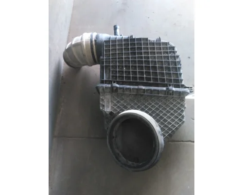 KENWORTH T680 AIR CLEANER