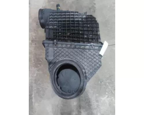 KENWORTH T680 AIR CLEANER