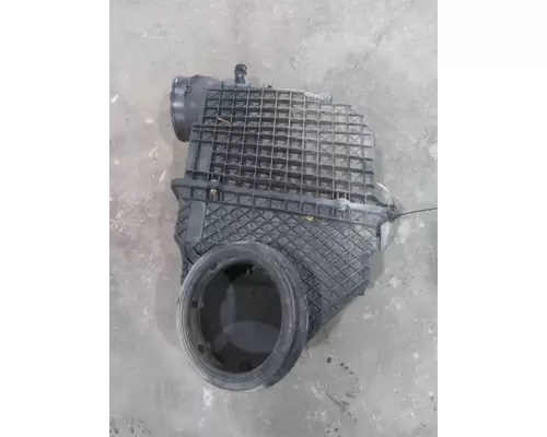 KENWORTH T680 AIR CLEANER