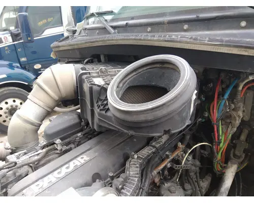 KENWORTH T680 AIR CLEANER