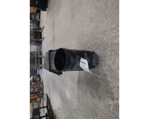 KENWORTH T680 AIR CLEANER