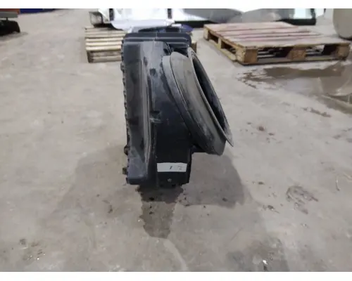 KENWORTH T680 AIR CLEANER