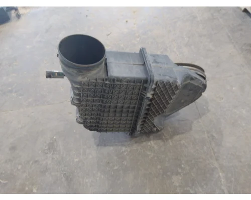 KENWORTH T680 AIR CLEANER