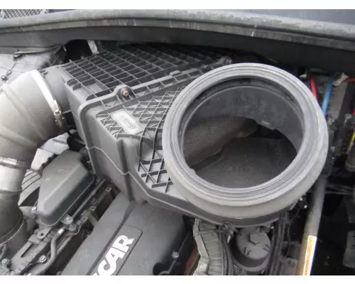 KENWORTH T680 AIR CLEANER
