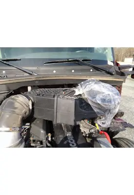 KENWORTH T680 AIR CLEANER