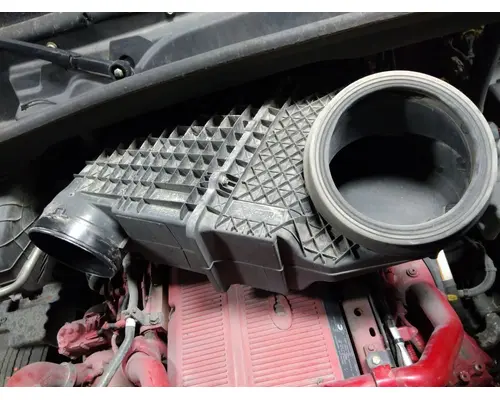 KENWORTH T680 AIR CLEANER