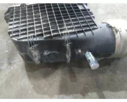 KENWORTH T680 AIR CLEANER