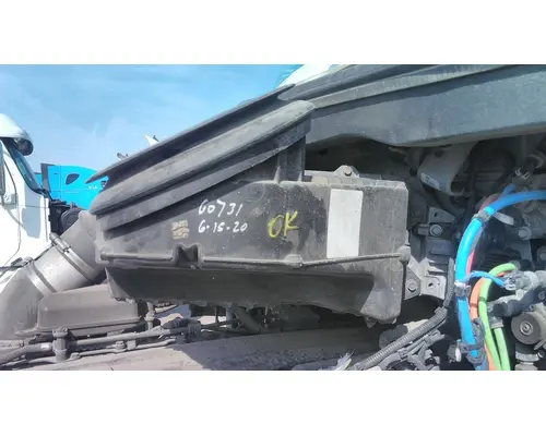KENWORTH T680 AIR CLEANER