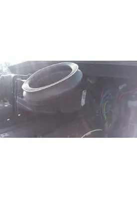 KENWORTH T680 AIR CLEANER