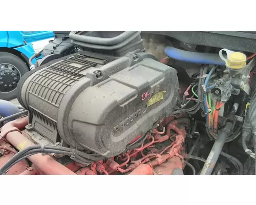 KENWORTH T680 AIR CLEANER