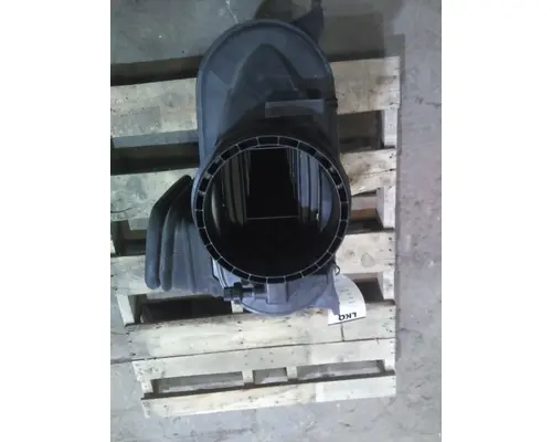 KENWORTH T680 AIR CLEANER