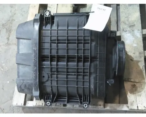 KENWORTH T680 AIR CLEANER