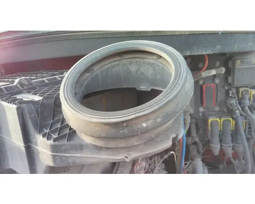 KENWORTH T680 AIR CLEANER