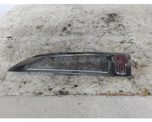 KENWORTH T680 AIR INTAKE LOUVERCOVER