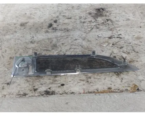 KENWORTH T680 AIR INTAKE LOUVERCOVER