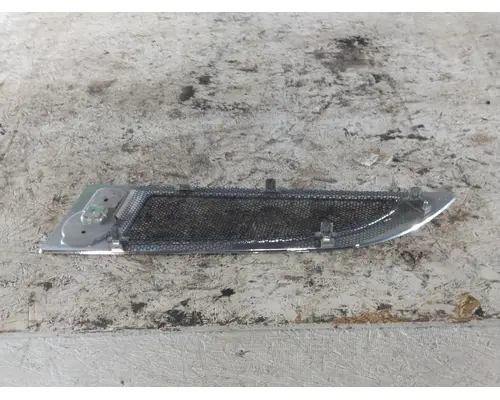 KENWORTH T680 AIR INTAKE LOUVERCOVER