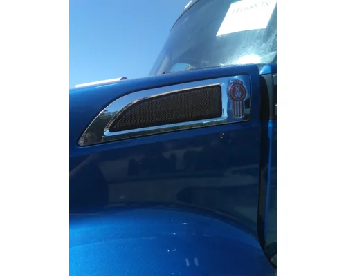 KENWORTH T680 AIR INTAKE LOUVERCOVER