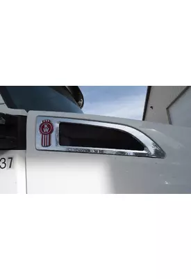KENWORTH T680 AIR INTAKE LOUVER/COVER