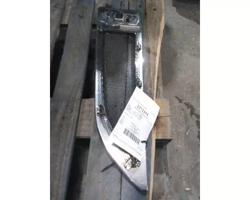 KENWORTH T680 AIR INTAKE LOUVERCOVER