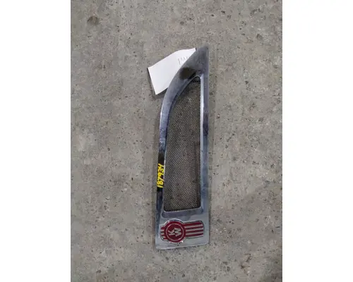 KENWORTH T680 AIR INTAKE LOUVERCOVER