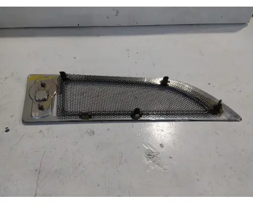 KENWORTH T680 AIR INTAKE LOUVERCOVER