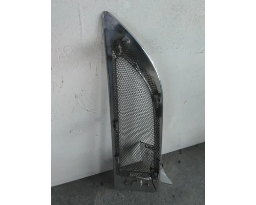 KENWORTH T680 AIR INTAKE LOUVERCOVER