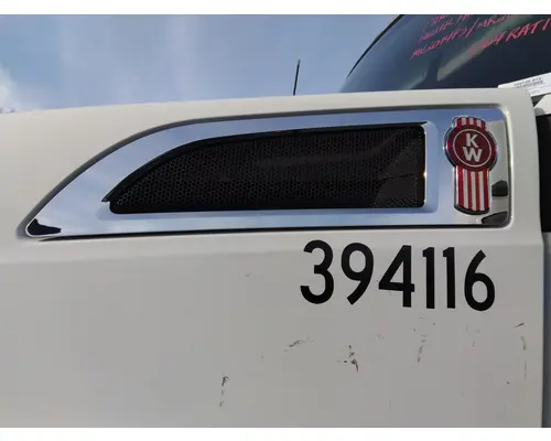 KENWORTH T680 AIR INTAKE LOUVERCOVER